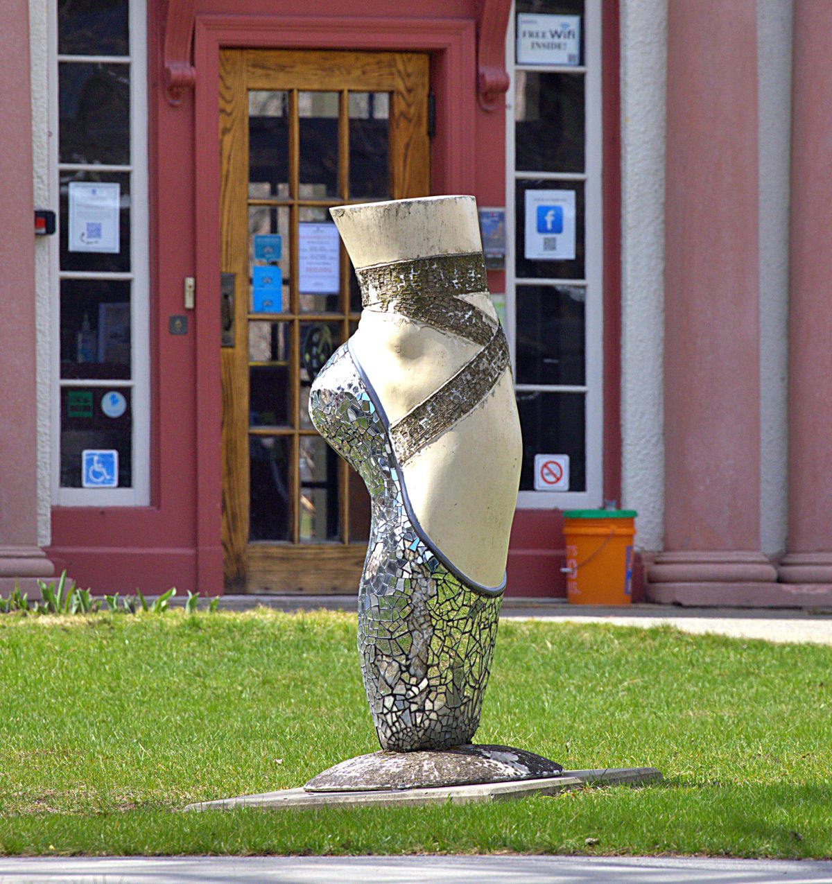 Ballet Pointe Shoe Sculpture — Saratoga Springs NY Photography Print